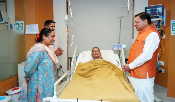 Pushkar Singh Dhami with Bhuvan Chandra Khanduri