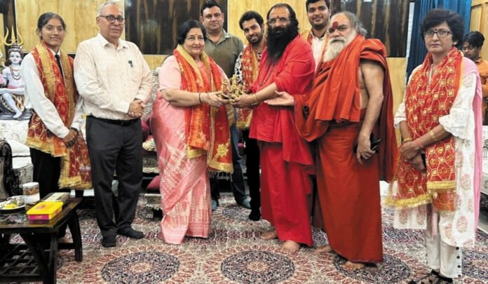 Anuradha Paudwal in Haridwar Anuradha Paudwal in Haridwar