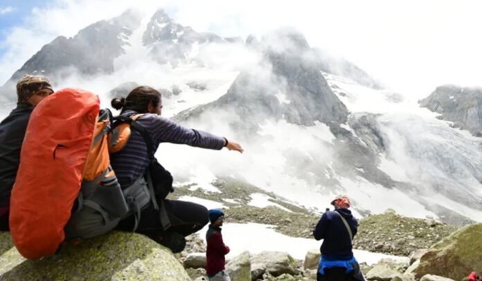 Trekking