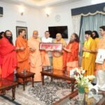 Pushkar Singh Dhami with saints